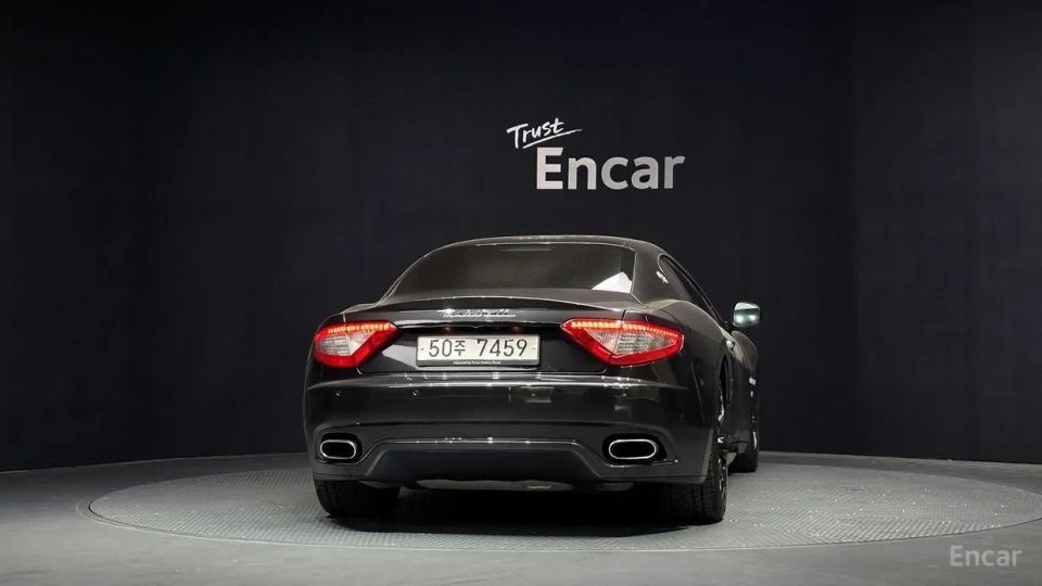 Maserati granturismo