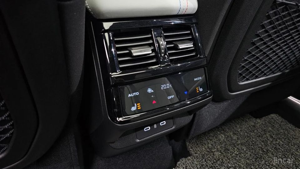 Renault-KoreaSamsung Grand Koleos