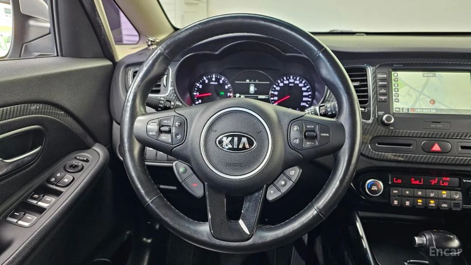 Kia Carens