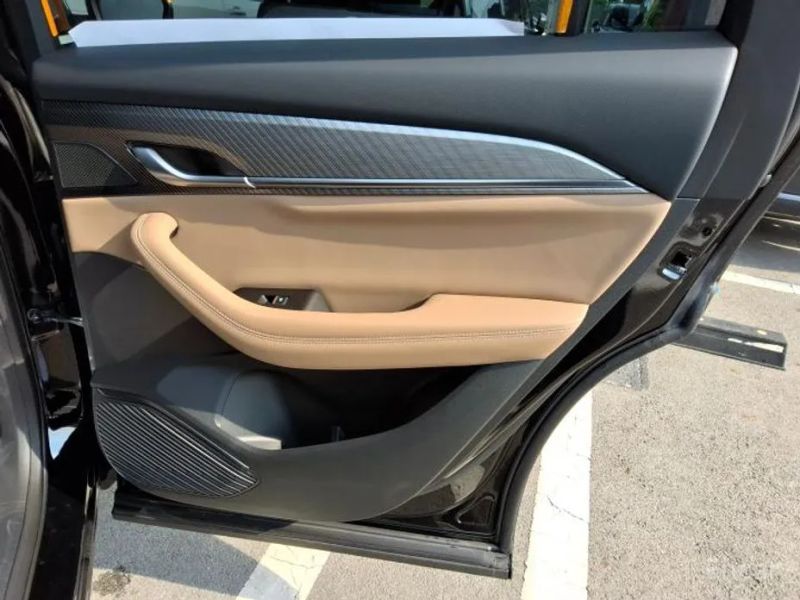 Renault-KoreaSamsung Grand Koleos
