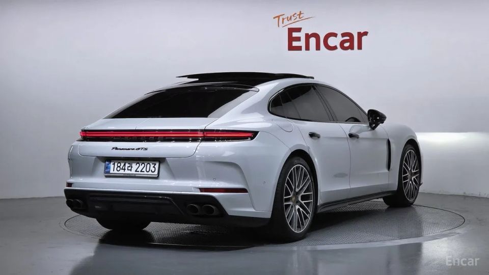 Porsche Panamera