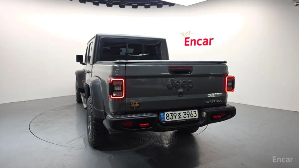 Jeep gladiator