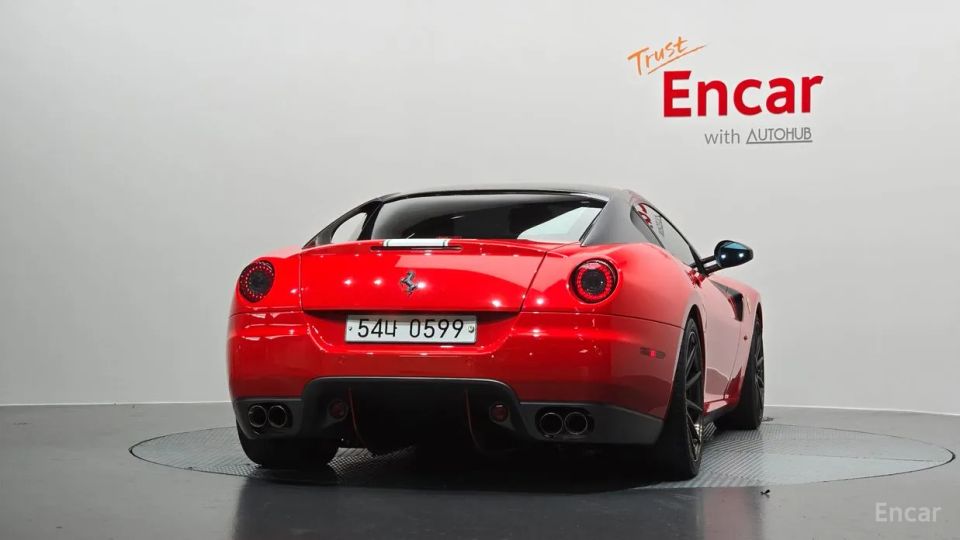 Ferrari 599