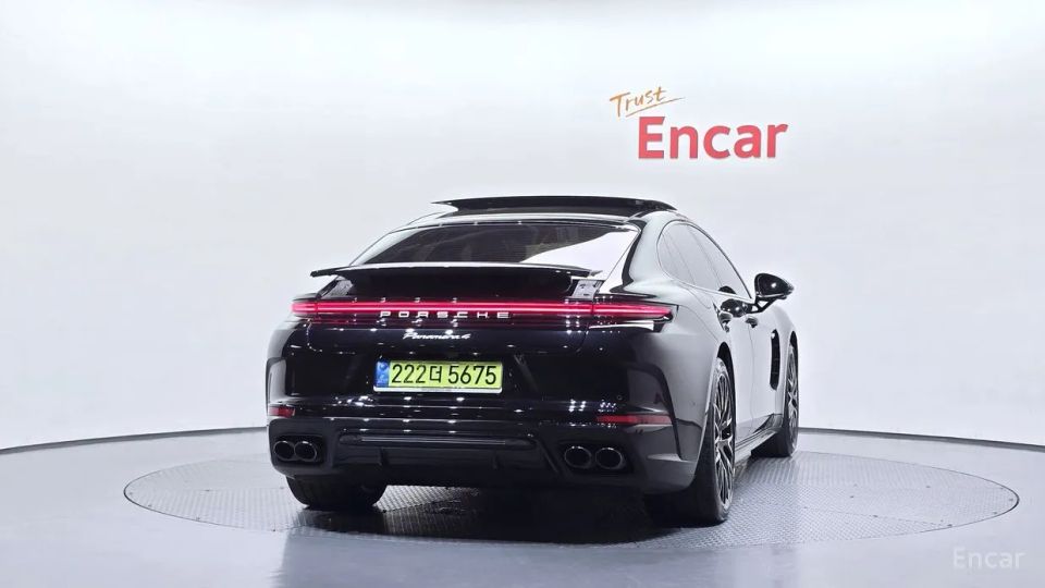 Porsche Panamera