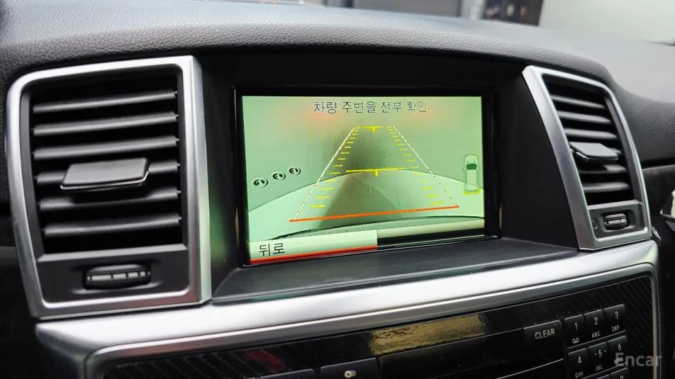 Mercedes-Benz M-class