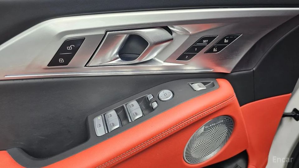 BMW XM