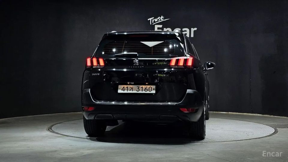 Peugeot 5008