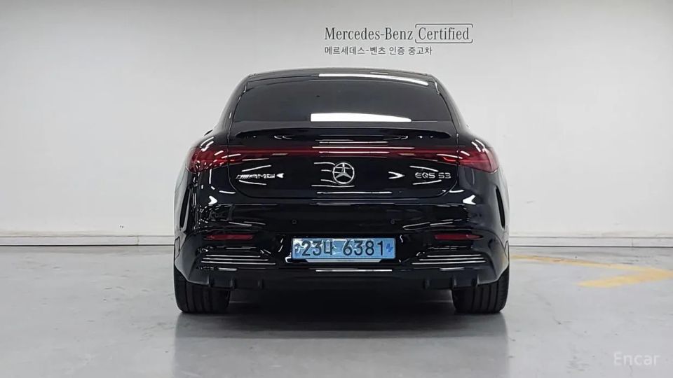 Mercedes-Benz EQS