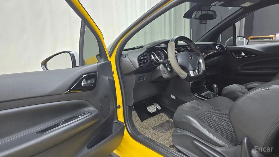Citroen-DS DS3