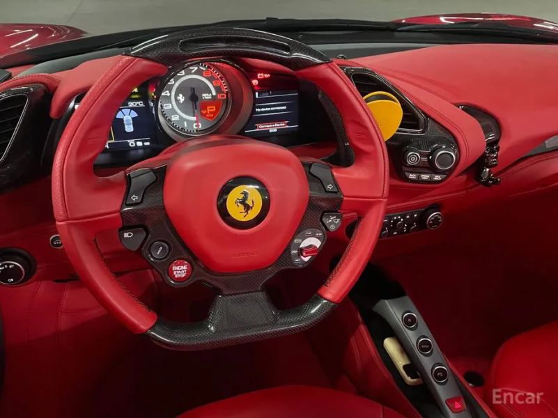 Ferrari 488