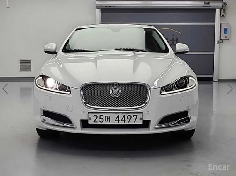 Jaguar xf