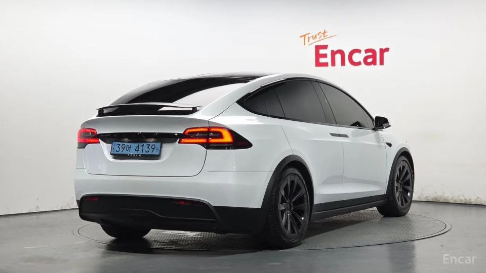 Tesla model-x