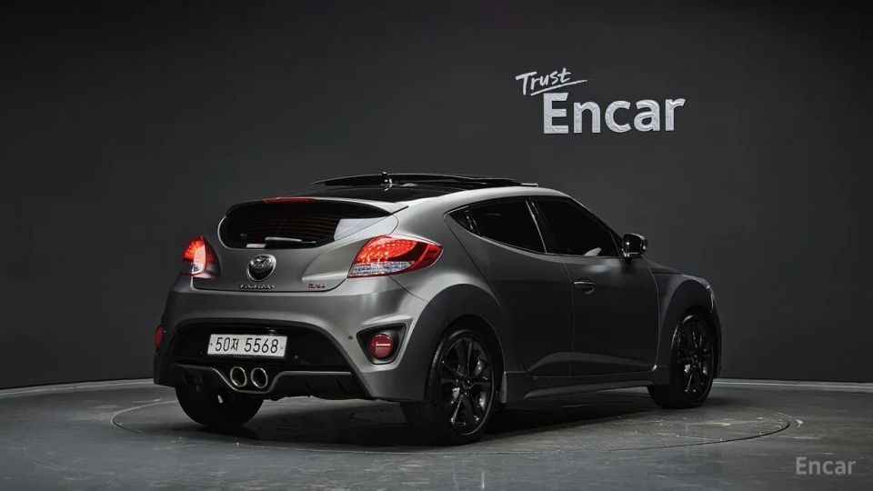 Hyundai Veloster