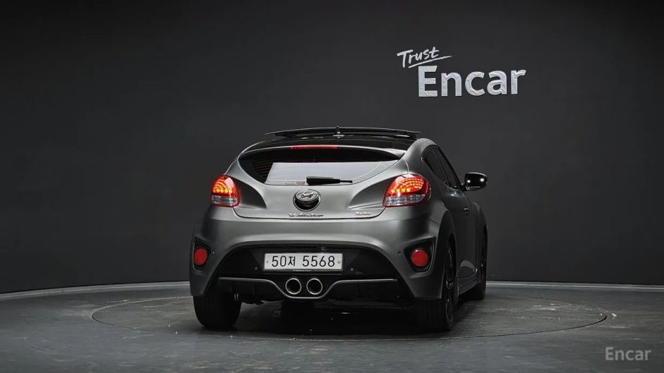 Hyundai Veloster