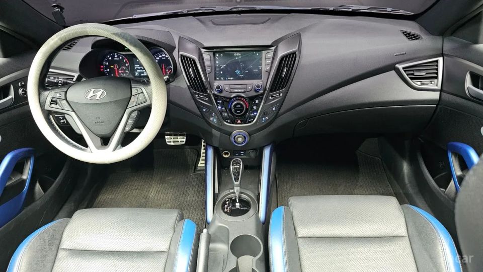 Hyundai Veloster