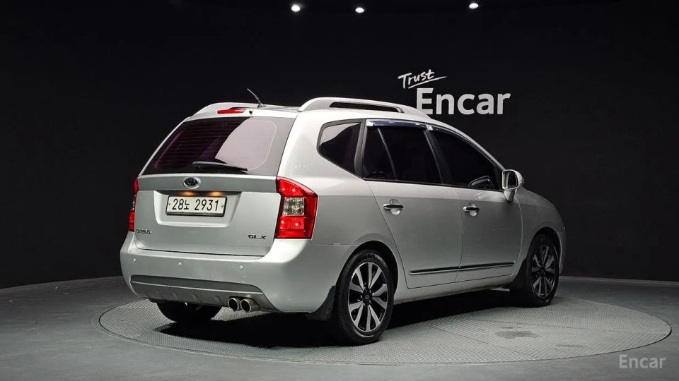 Kia Carens