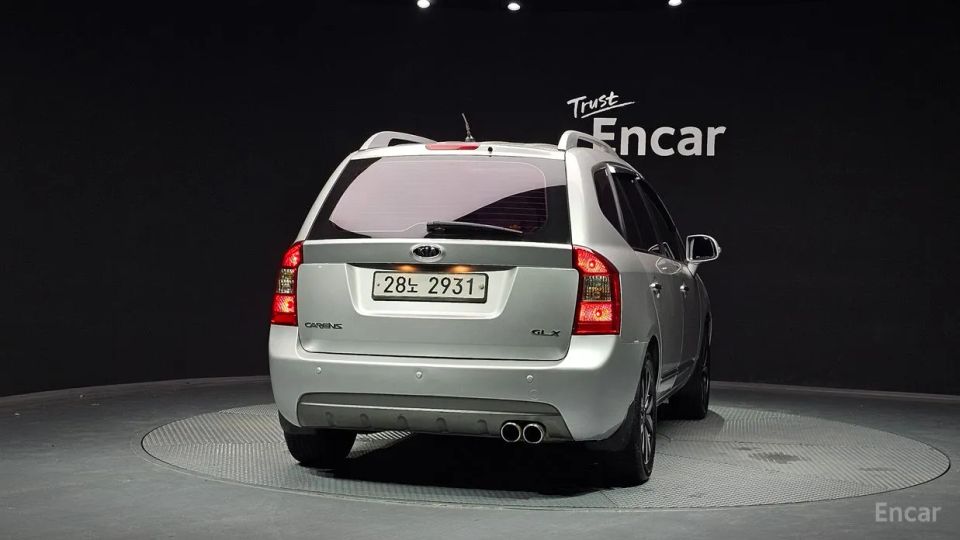 Kia Carens