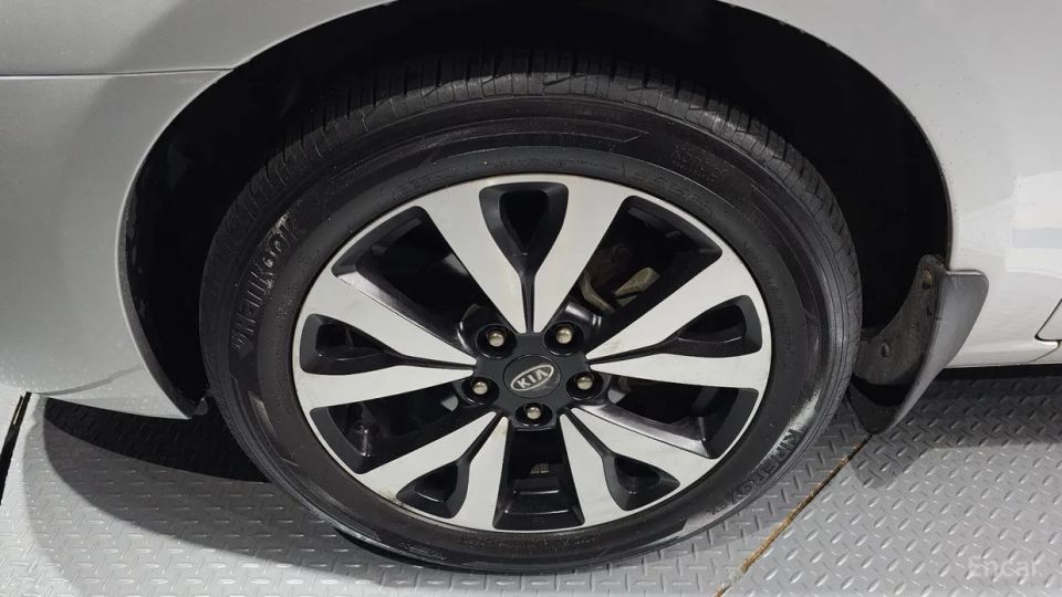 Kia Carens