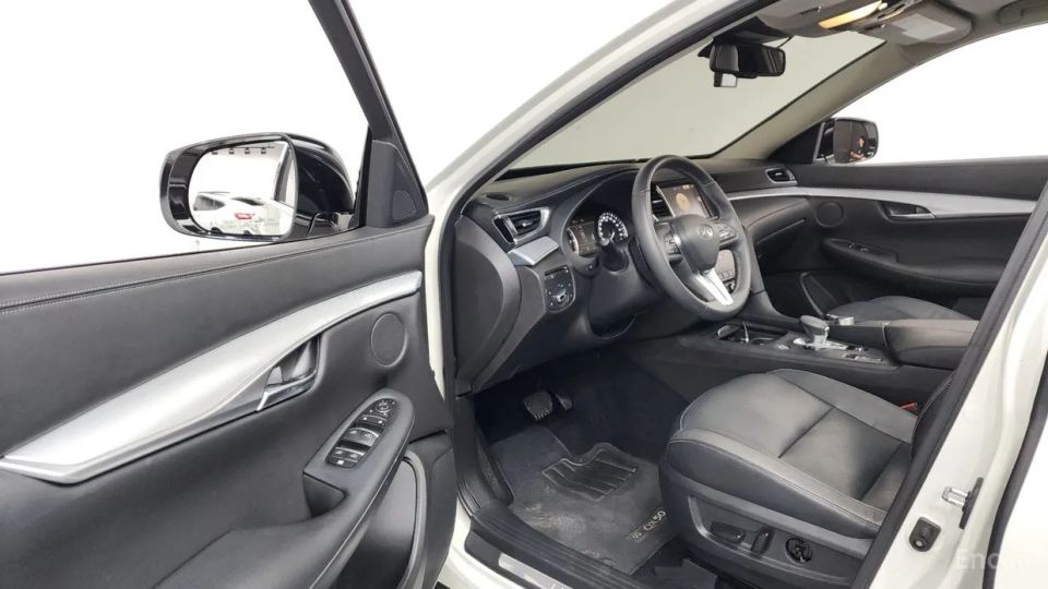 Infiniti QX50