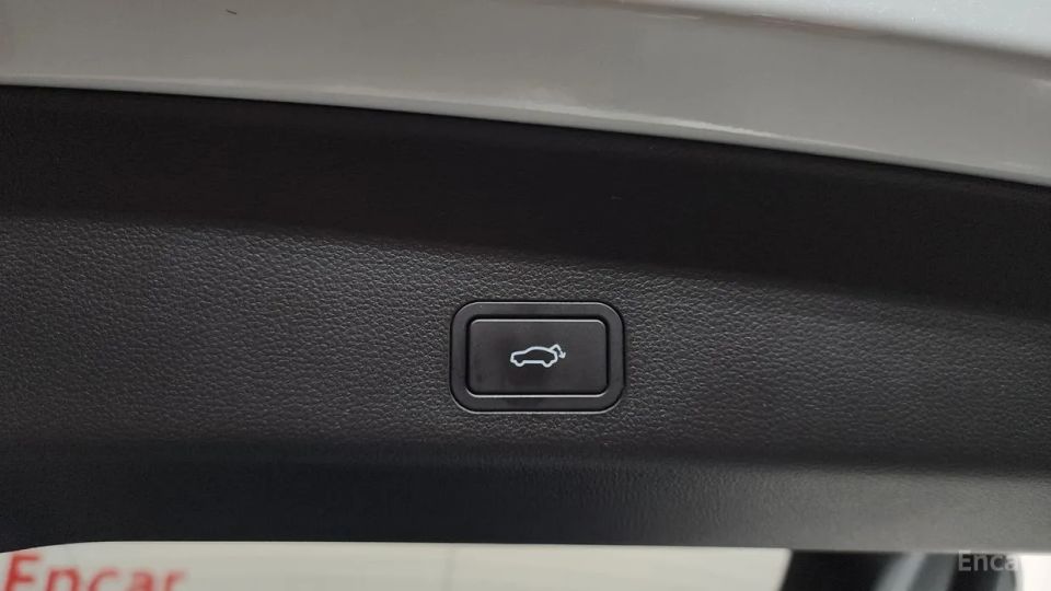 Renault-KoreaSamsung Grand Koleos
