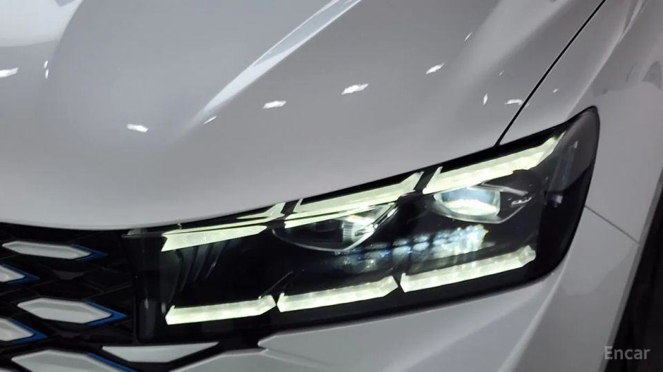 Renault-KoreaSamsung Grand Koleos