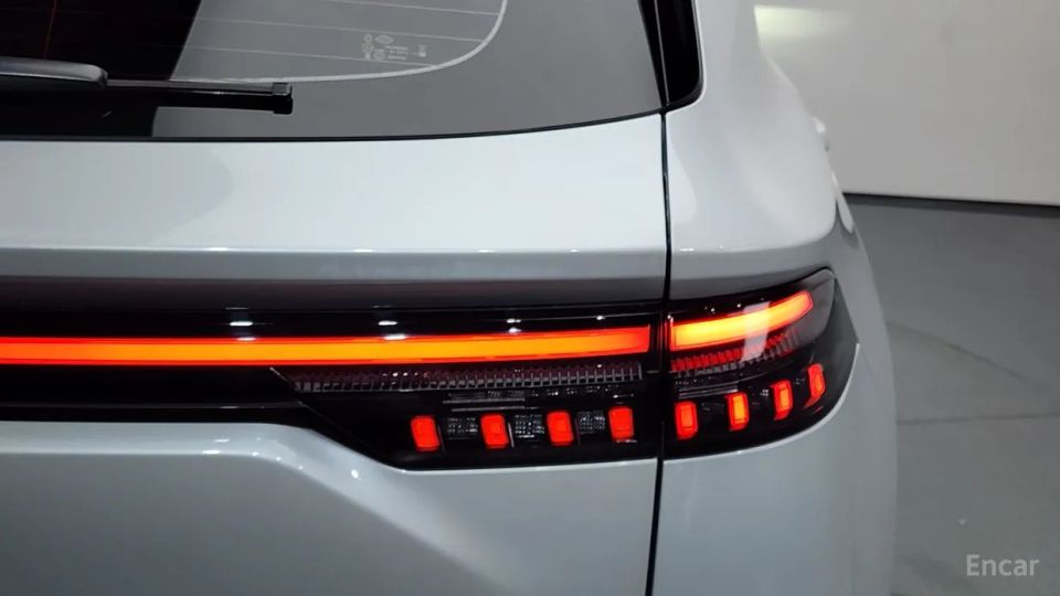 Renault-KoreaSamsung Grand Koleos