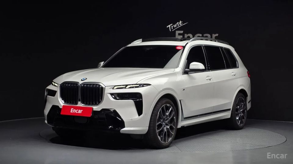 BMW X7