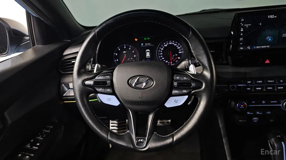 Hyundai Veloster