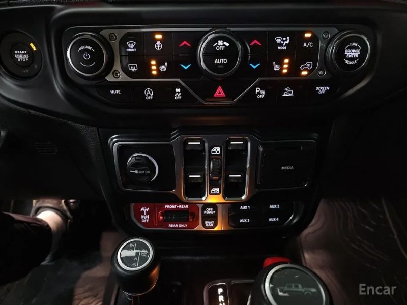 Jeep gladiator