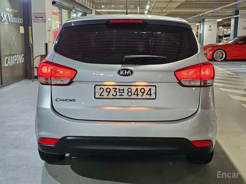 Kia Carens