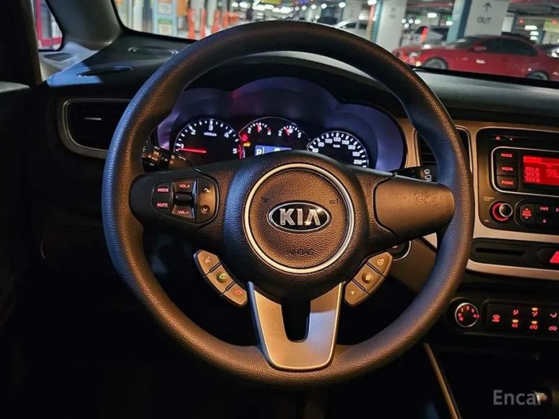 Kia Carens