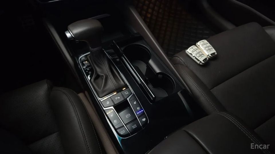 Kia K7