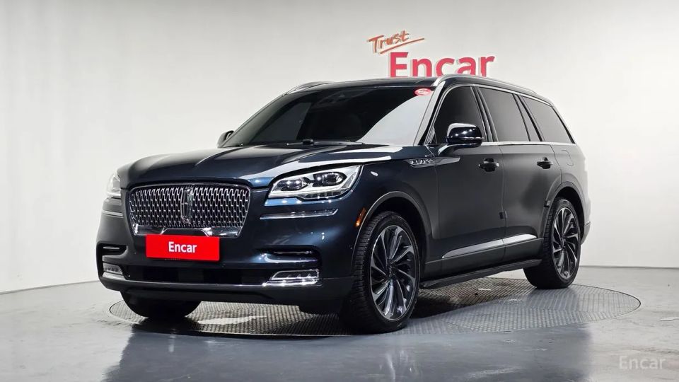 Lincoln Aviator
