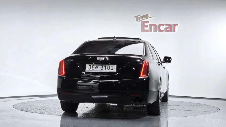 Cadillac CT6