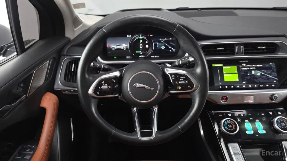 Jaguar I-PACE