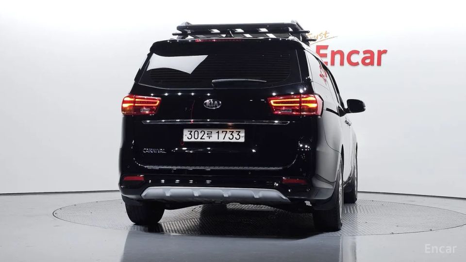 Kia Canival