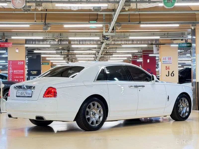 Rolls-Royce Ghost