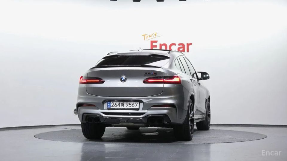 BMW X4M