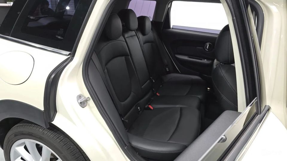 Mini clubman