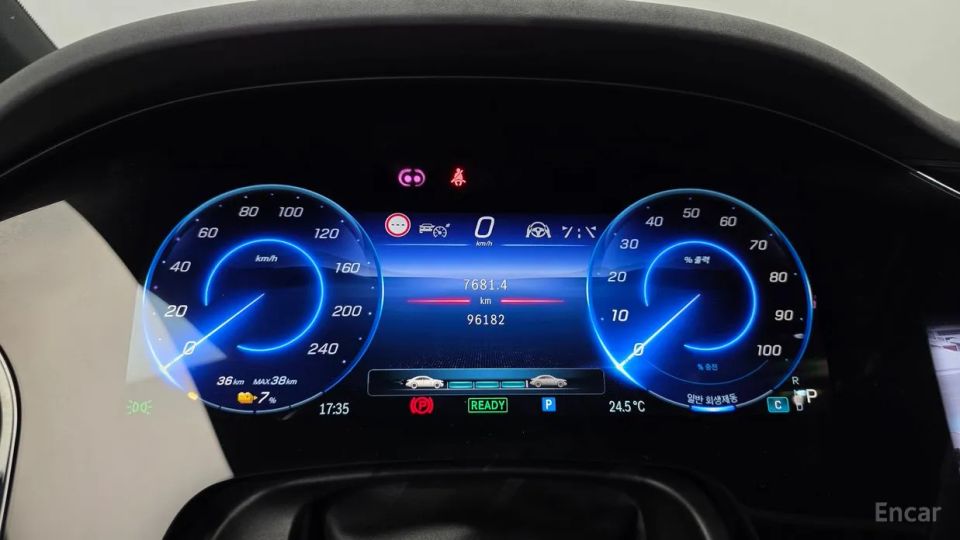 Mercedes-Benz EQS