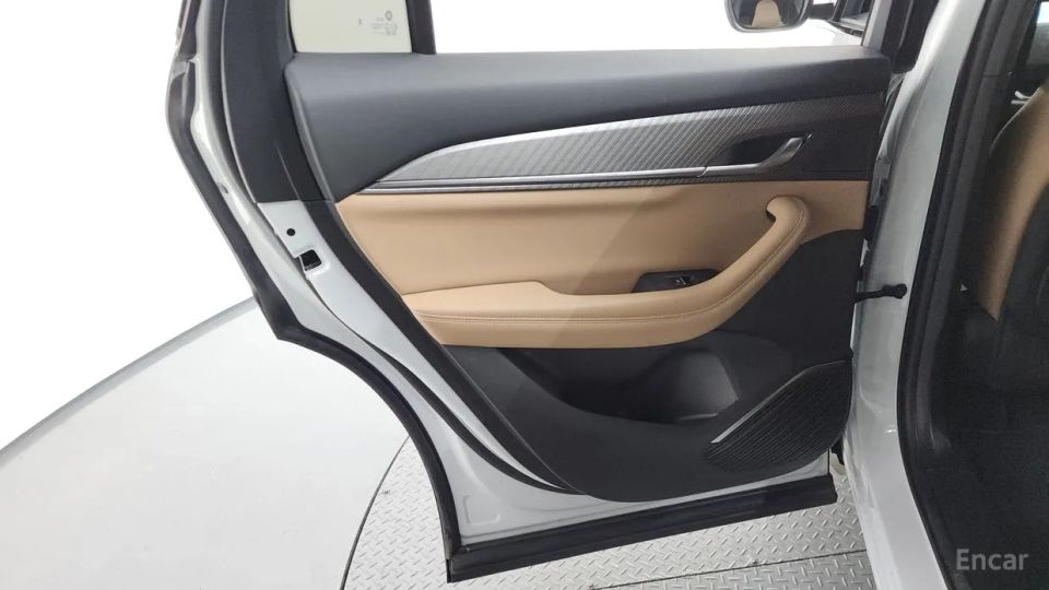 Renault-KoreaSamsung Grand Koleos