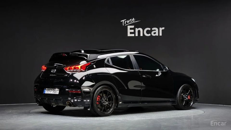 Hyundai Veloster