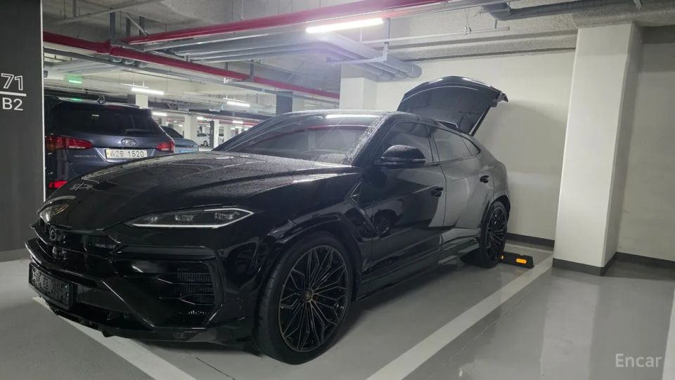 Lamborghini urus