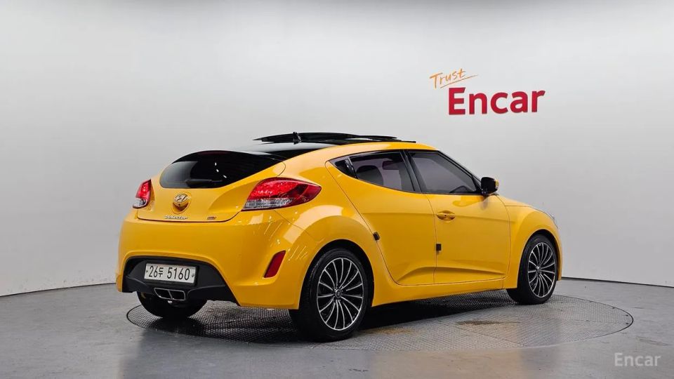 Hyundai Veloster