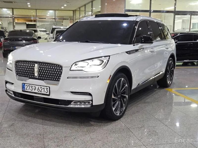 Lincoln Aviator