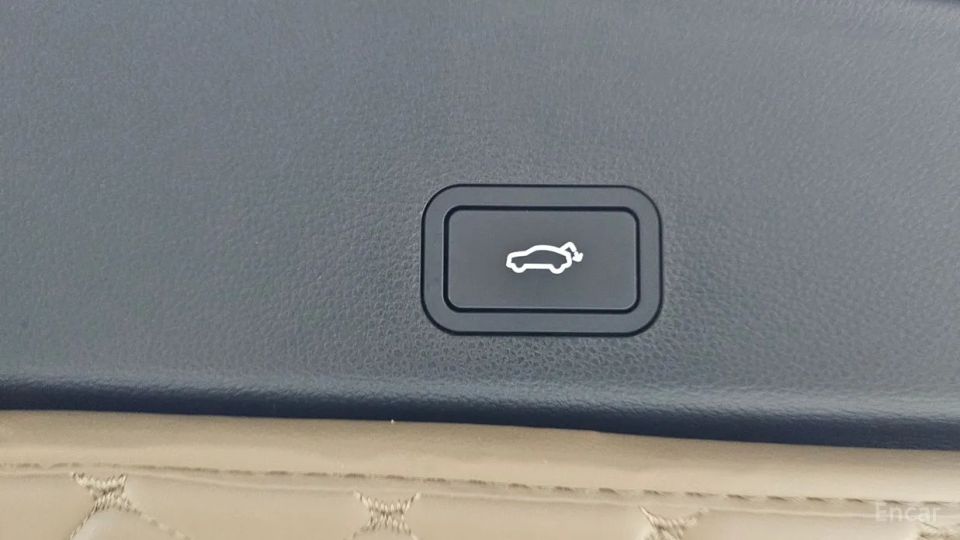 Renault-KoreaSamsung Grand Koleos