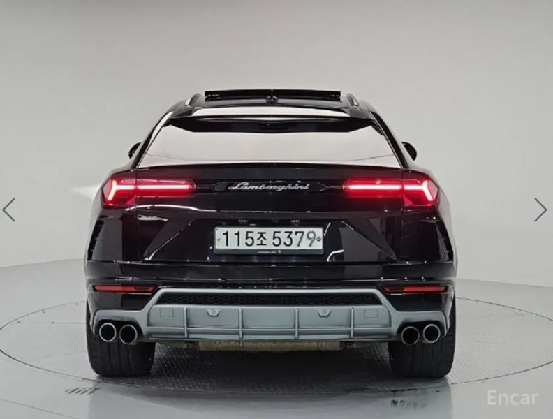 Lamborghini urus
