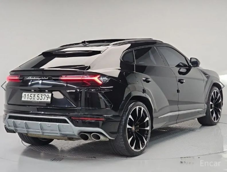 Lamborghini urus
