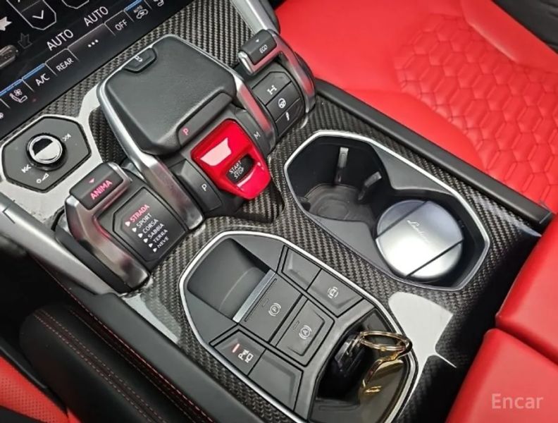Lamborghini urus