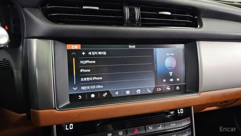 Jaguar xf